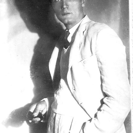 19320