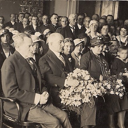 1935, kasyno na Lwowskiej, z okazji smierci Marszałka
