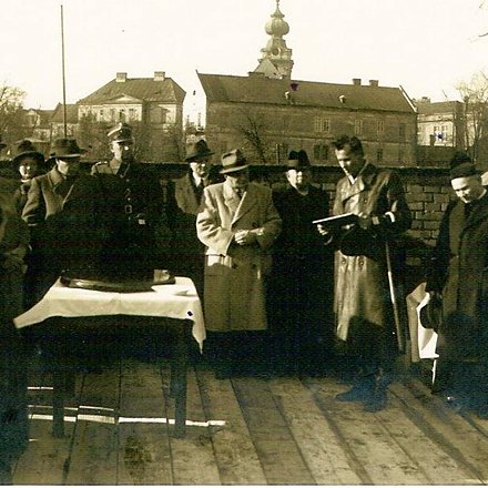 1947, rozbudowa szkoły nr 1