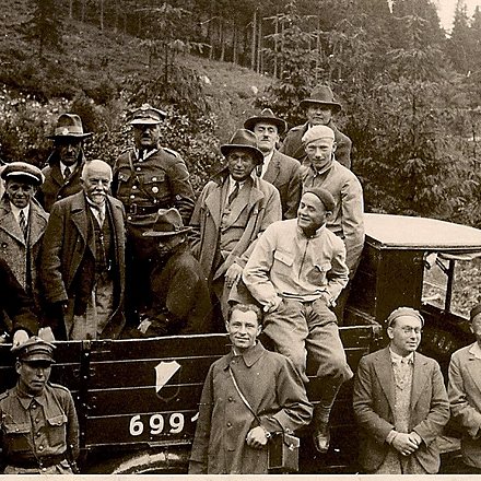 Chyba 1933, oficjele na otwarcie Leskowca, m.in. RZycki