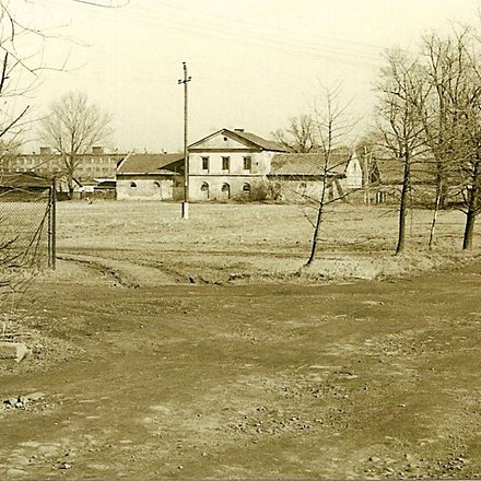 Dwór Mikołaj0