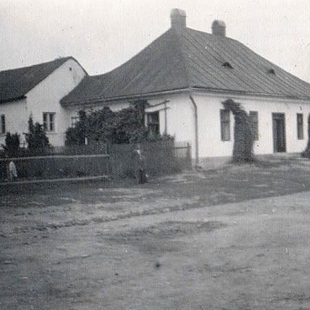 Dwór w Wadowicach nad Choczenką0