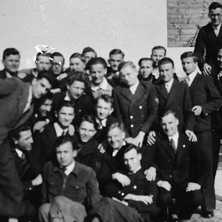 absolw.1963. z prawej A. Wójcicki, na dole siedzi J.Wysogląd0