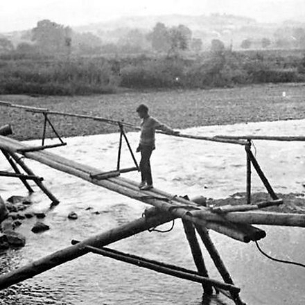 dojście do przysiółka Gołębiówka. Rok 19860